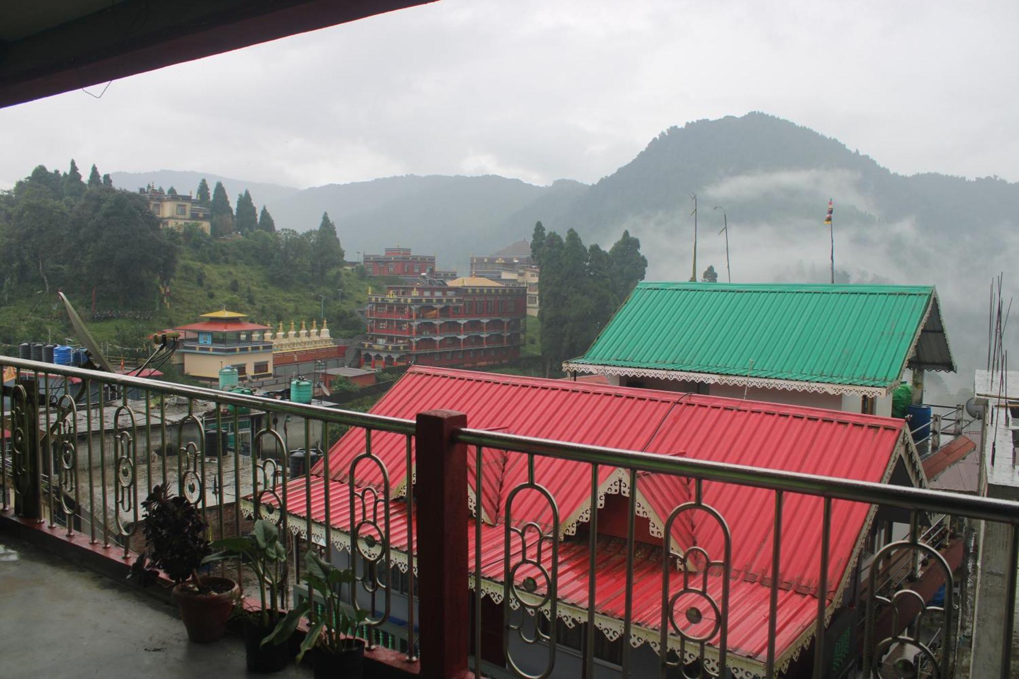 Hotel Labonya Lava Dış mekan fotoğraf