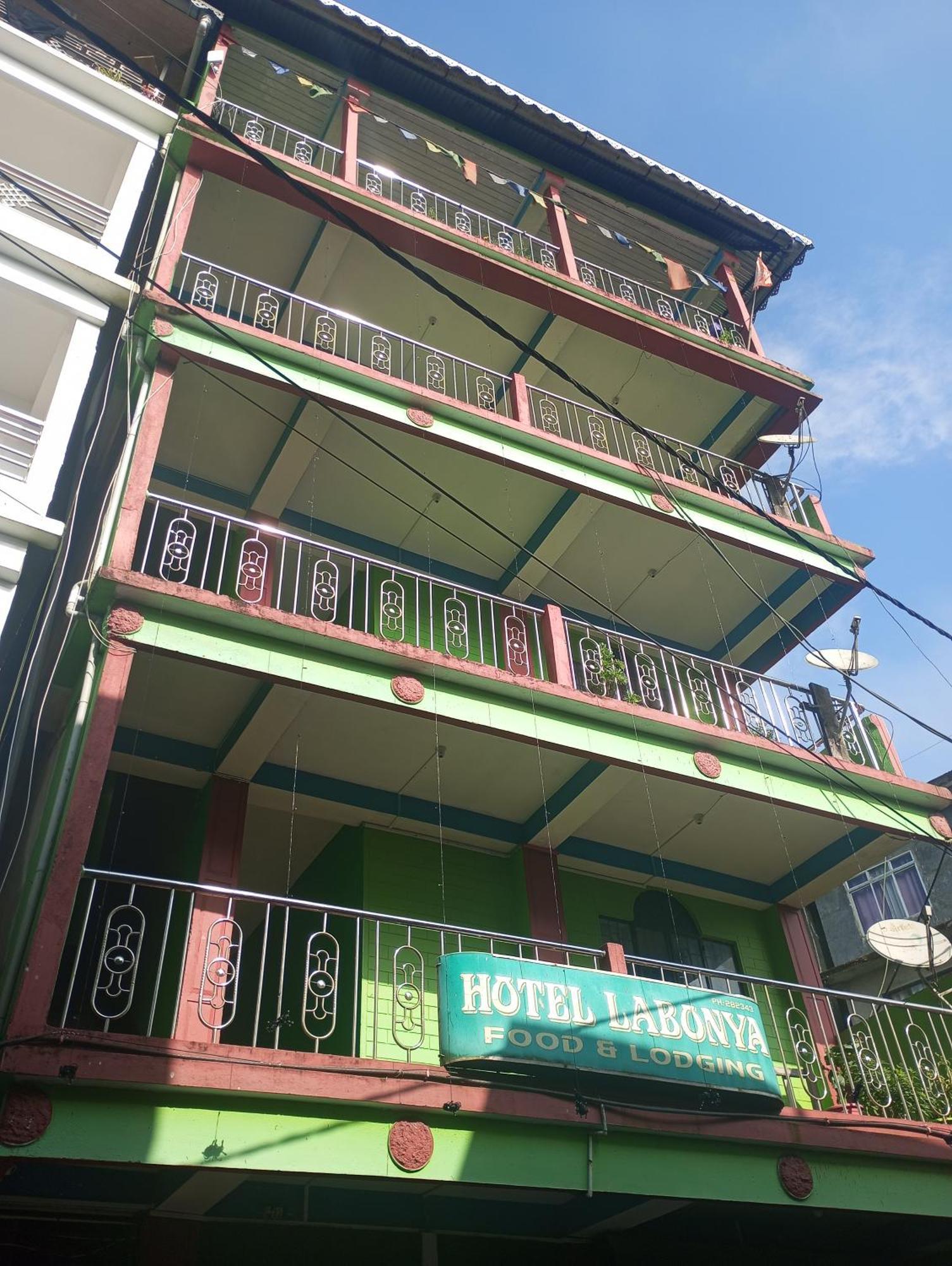 Hotel Labonya Lava Dış mekan fotoğraf